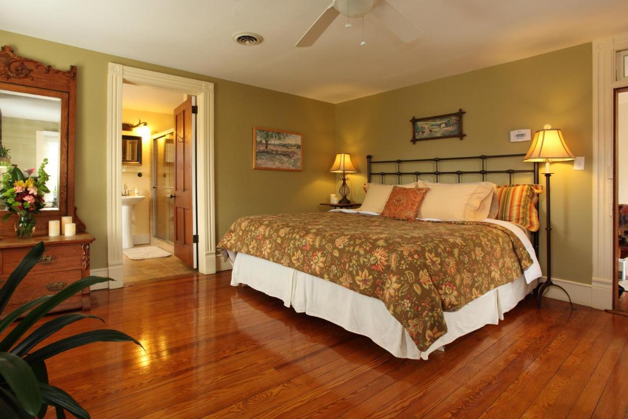The Inn At Tabbs Creek Port Haywood Ngoại thất bức ảnh